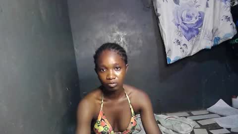 Snapshot of creamyxsugar chatting on March 24, 2026, 4:50 am creamyxsugar online show from March 24, 2026, 4:50 am