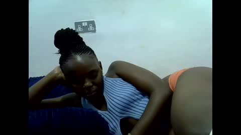 creamyypussyy online show from May 27, 2026, 10:29 pm