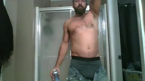 Snapshot of creeksidecouple chatting on September 8, 2025, 9:14 pm Creeksidecouple online show from September 8, 2025, 9:14 pm