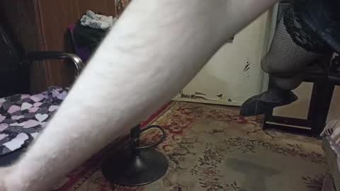 Snapshot of cremjee chatting on September 28, 2025, 6:24 pm cremjee  online show from September 28, 2025, 6:24 pm