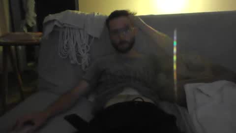 Cren online show from December 4, 2024, 1:14 am