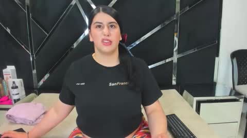 Criistaal   online show from March 17, 2026, 4:17 am