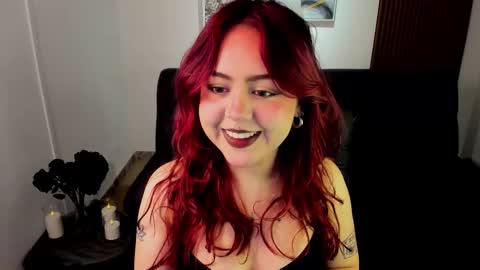 Tatiana  online show from November 18, 2025, 4:39 am