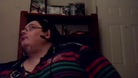 Snapshot of crimsonducki chatting on March 11, 2026, 10:32 am Duckie online show from March 11, 2026, 10:32 am