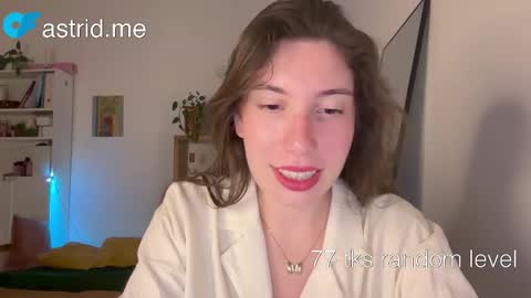 Astrid online show from September 27, 2025, 5:18 pm