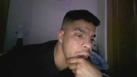 MACHO 22CM GRANDE Y GRUESA online show from January 18, 2025, 9:34 am