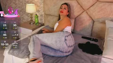 Snapshot of cris__sweetxx chatting on April 24, 2026, 12:07 pm Cristina Sweet online show from April 24, 2026, 12:07 pm