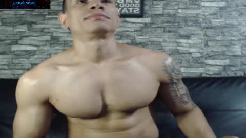 Snapshot of cris_angel01 chatting on February 12, 2025, 9:10 am Cris online show from February 12, 2025, 9:10 am