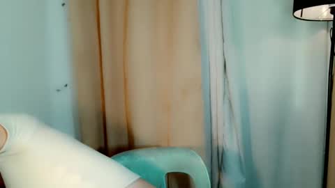 Snapshot of cris_slut08 chatting on September 23, 2025, 5:54 am my beautiful cris online show from September 23, 2025, 5:54 am
