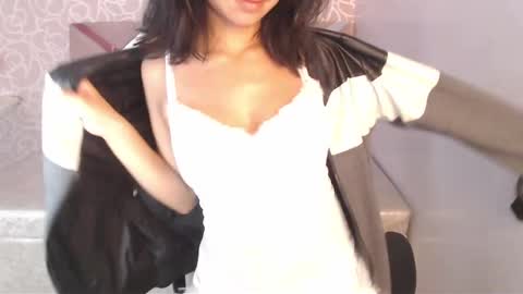 cristal1_ch online show from September 10, 2025, 10:21 pm