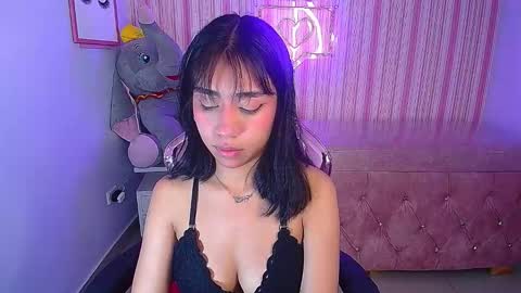 cristal1_ch online show from October 8, 2025, 10:57 am