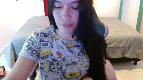 cristal541658 online show from March 12, 2026, 1:50 pm