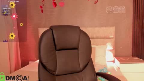 cristal__adams online show from February 18, 2026, 11:50 am