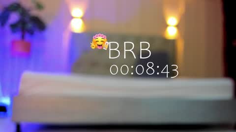 cristal_antoni online show from January 11, 2025, 1:01 pm