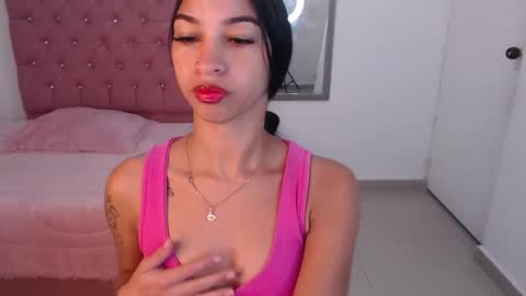 cristal online show from February 13, 2025, 12:11 pm