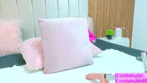 STEFANYIG cristalsubin online show from November 4, 2025, 12:15 pm