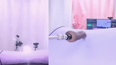 cristal_thompson_ online show from February 13, 2026, 12:45 pm