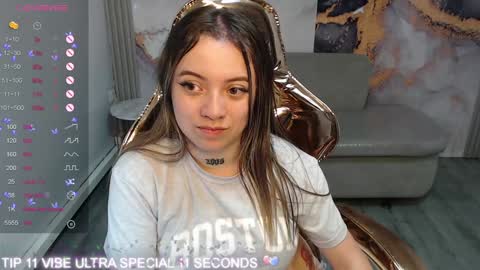 Snapshot of cristal_v_ chatting on January 26, 2025, 9:19 am Cristal online show from January 26, 2025, 9:19 am