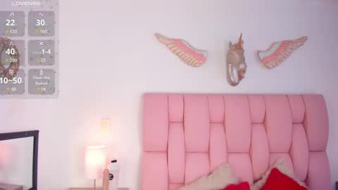 cristal online show from March 5, 2025, 4:13 pm