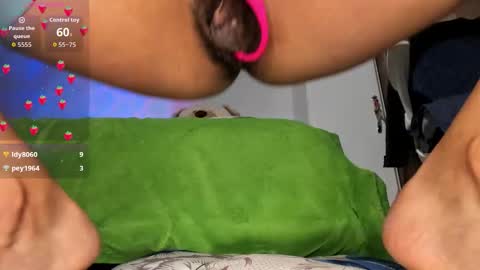 cristal online show from September 26, 2025, 2:37 am