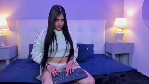 cristalssmith online show from January 10, 2026, 3:52 am