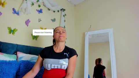 cristal walker online show from October 19, 2025, 10:27 am