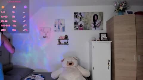 veronika online show from February 14, 2026, 3:14 am