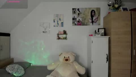 veronika online show from June 2, 2026, 3:19 am