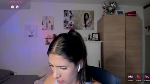 veronika online show from June 11, 2026, 1:05 am