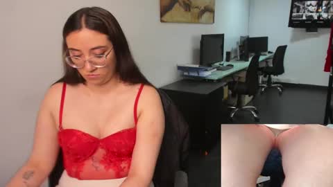 you can call me your sweettie assistant   online show from January 9, 2025, 9:05 pm