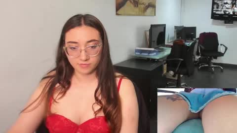 you can call me your sweettie assistant   online show from January 14, 2025, 6:07 pm