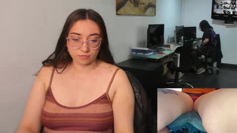 you can call me your sweettie assistant   online show from January 16, 2025, 3:24 pm