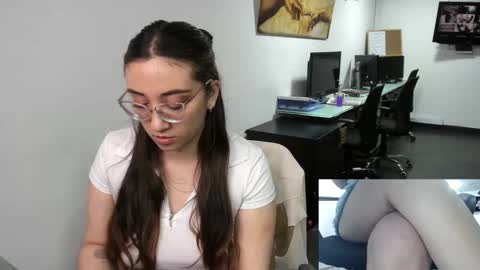 you can call me your sweettie assistant   online show from January 31, 2025, 3:22 pm