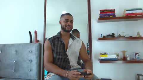 Snapshot of cristian_disick chatting on December 9, 2024, 5:41 pm cristian_disick online show from December 9, 2024, 5:41 pm