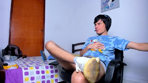 Cristian  online show from December 23, 2024, 1:51 am