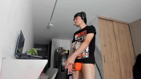 Cristian  online show from February 26, 2025, 2:15 am