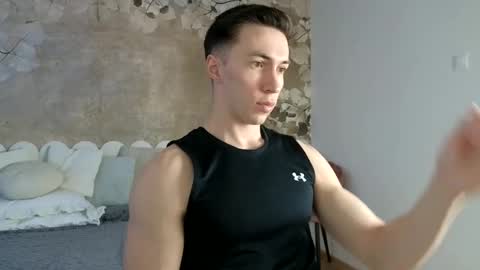 Snapshot of cristianovilla chatting on March 19, 2026, 8:29 am CristianoHailey online show from March 19, 2026, 8:29 am