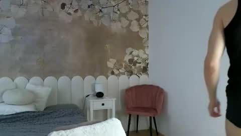 Snapshot of cristianovilla chatting on March 23, 2026, 11:58 am CristianoHailey online show from March 23, 2026, 11:58 am