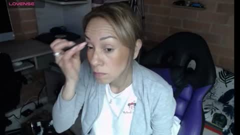 cristina online show from June 12, 2026, 2:49 pm