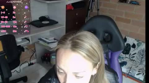 cristina online show from June 25, 2026, 2:54 pm