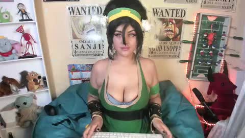 Snapshot of cristina_blue21 chatting on February 21, 2025, 8:07 am Cristina online show from February 21, 2025, 8:07 am