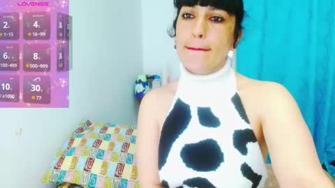 Snapshot of cristina_connor chatting on October 9, 2025, 2:20 am Cristina online show from October 9, 2025, 2:20 am