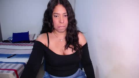 Snapshot of cristina_ford chatting on March 20, 2026, 2:05 am Cristina online show from March 20, 2026, 2:05 am