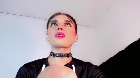 Cristinadollsex online show from January 25, 2025, 7:49 am