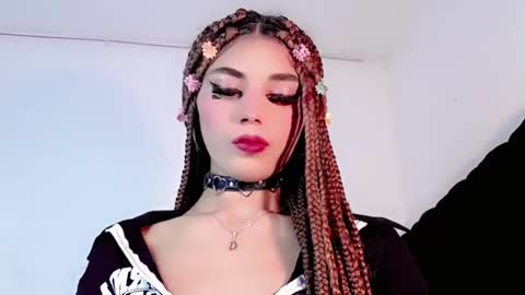 Cristinadollsex online show from March 6, 2025, 8:27 pm