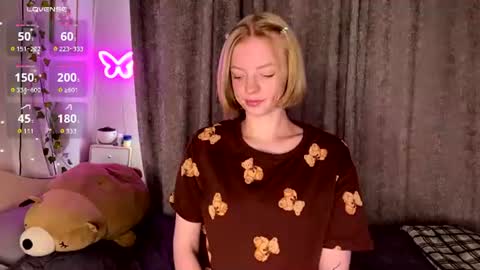 Snapshot of cristinekondo chatting on August 1, 2026, 4:28 pm Marry online show from August 1, 2026, 4:28 pm