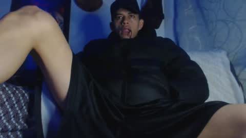 criistofer online show from September 29, 2025, 4:28 am