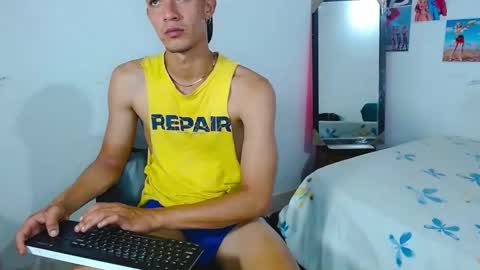 Snapshot of cristofer_hot98 chatting on February 19, 2025, 4:34 am Cristofer online show from February 19, 2025, 4:34 am