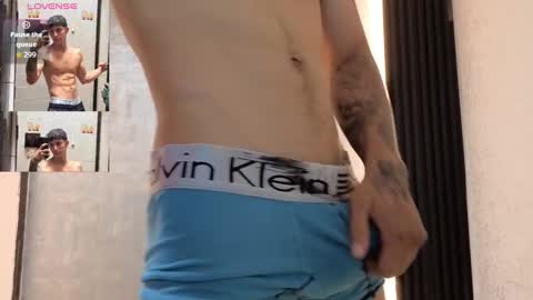 Snapshot of cristopher23_ chatting on September 12, 2025, 2:39 pm cristopher23  online show from September 12, 2025, 2:39 pm