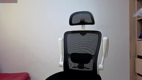Snapshot of cristopher23_ chatting on October 9, 2025, 2:04 pm cristopher23  online show from October 9, 2025, 2:04 pm